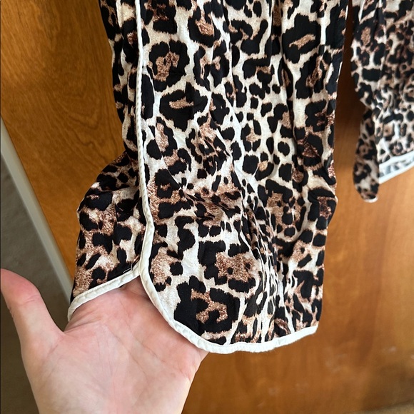AERIE Leopard Print Lounge Pants - Picture 2 of 4